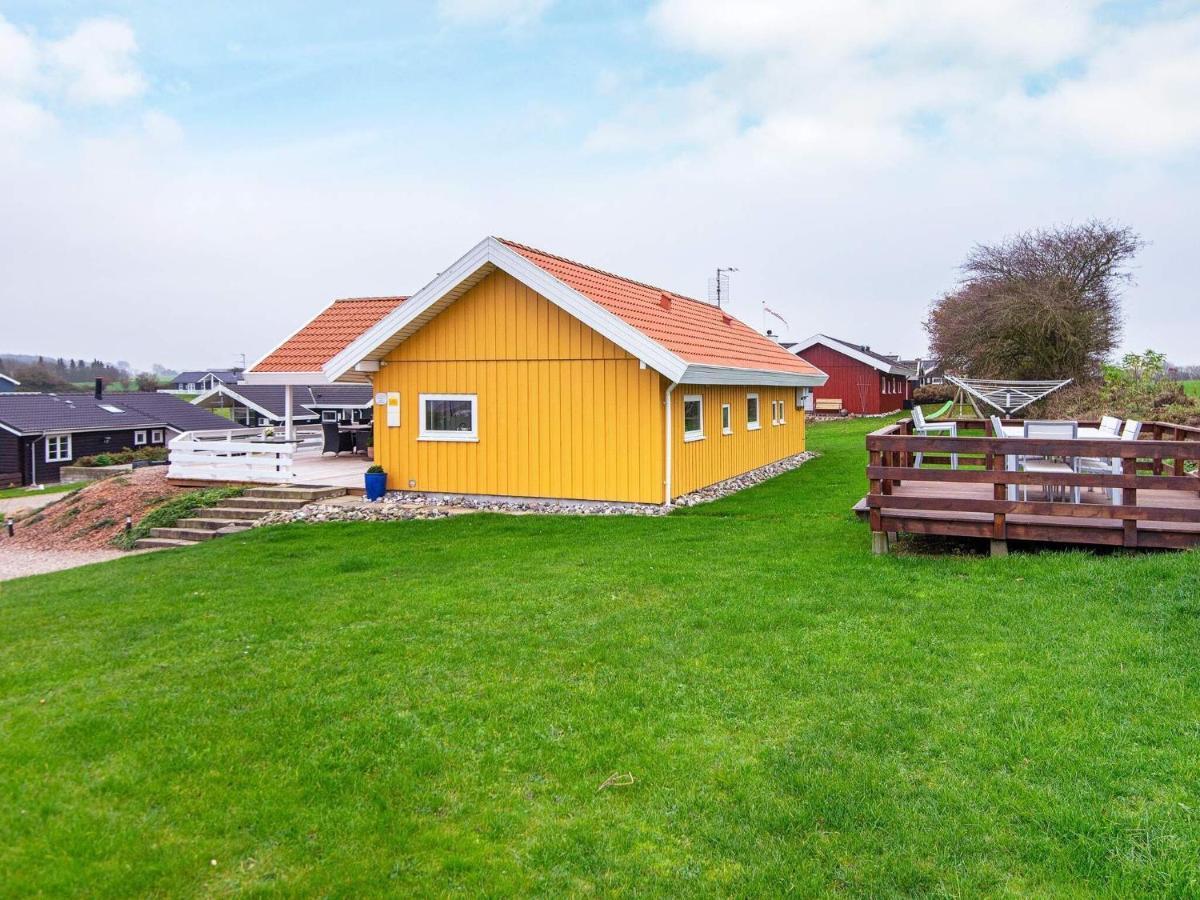 8 Person Holiday Home In Nordborg Bilik gambar