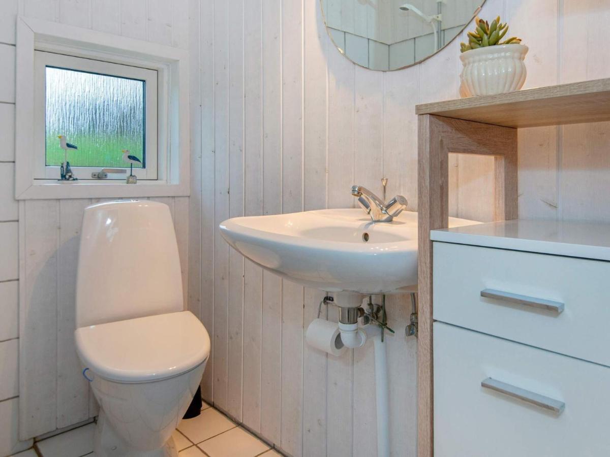 8 Person Holiday Home In Nordborg Luaran gambar